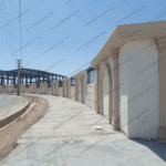 نمای دیوار حیاط کلاسیک کارخانه در قم